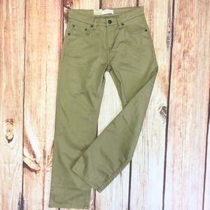 ❤️SOLD❤️NWT Levi’s 514 Straight Regular Stretch Boys Youth size 14 Reg Beige